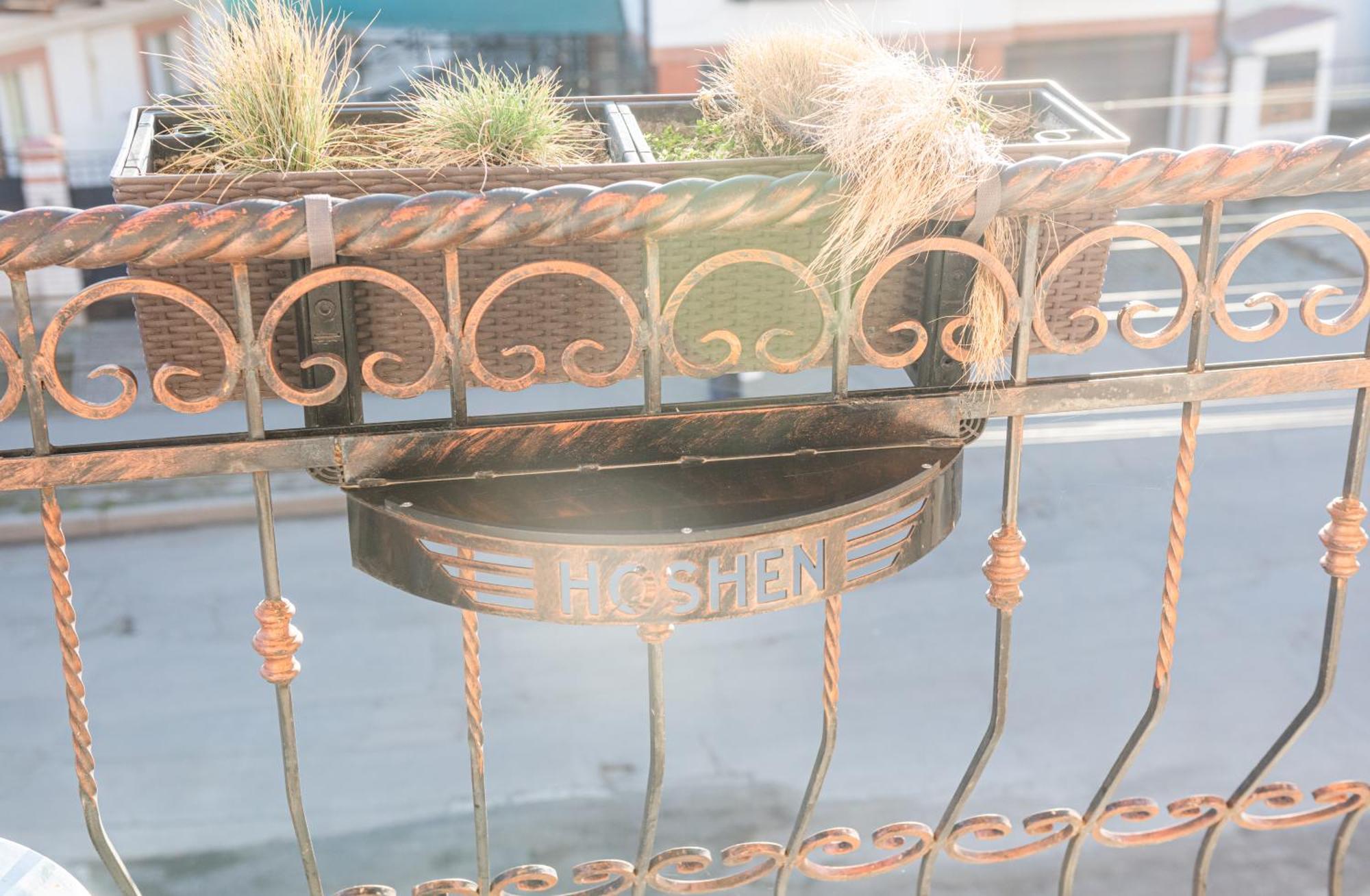 Hoshen Hotel Umanʼ エクステリア 写真